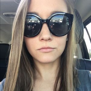 Meet your Posher, Ricki